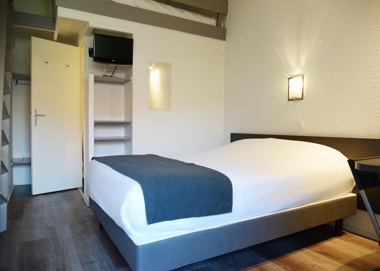 Aerel Hotel Aeroport Бланьяк Екстер'єр фото